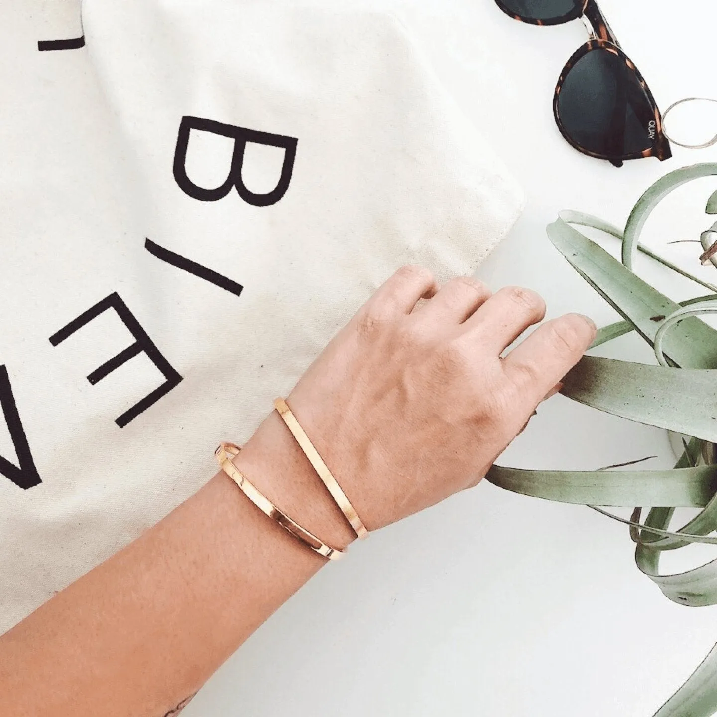 Engrave Brac V1