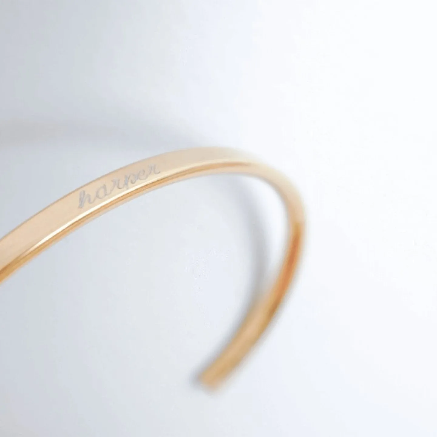 Engrave Brac V1