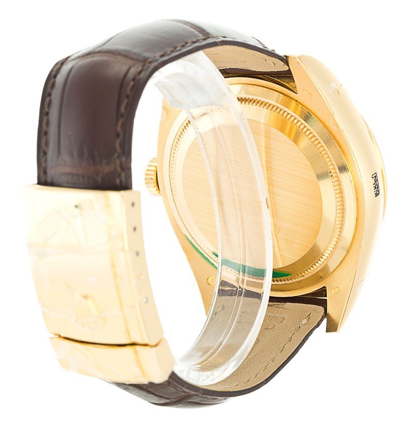 Replica Rolex Sky-Dweller 42mm Gold Dial 326138 - United Luxury