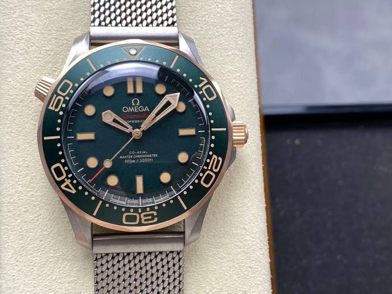 Seamaster Diver 300 M Super Clone 12A - United Luxury