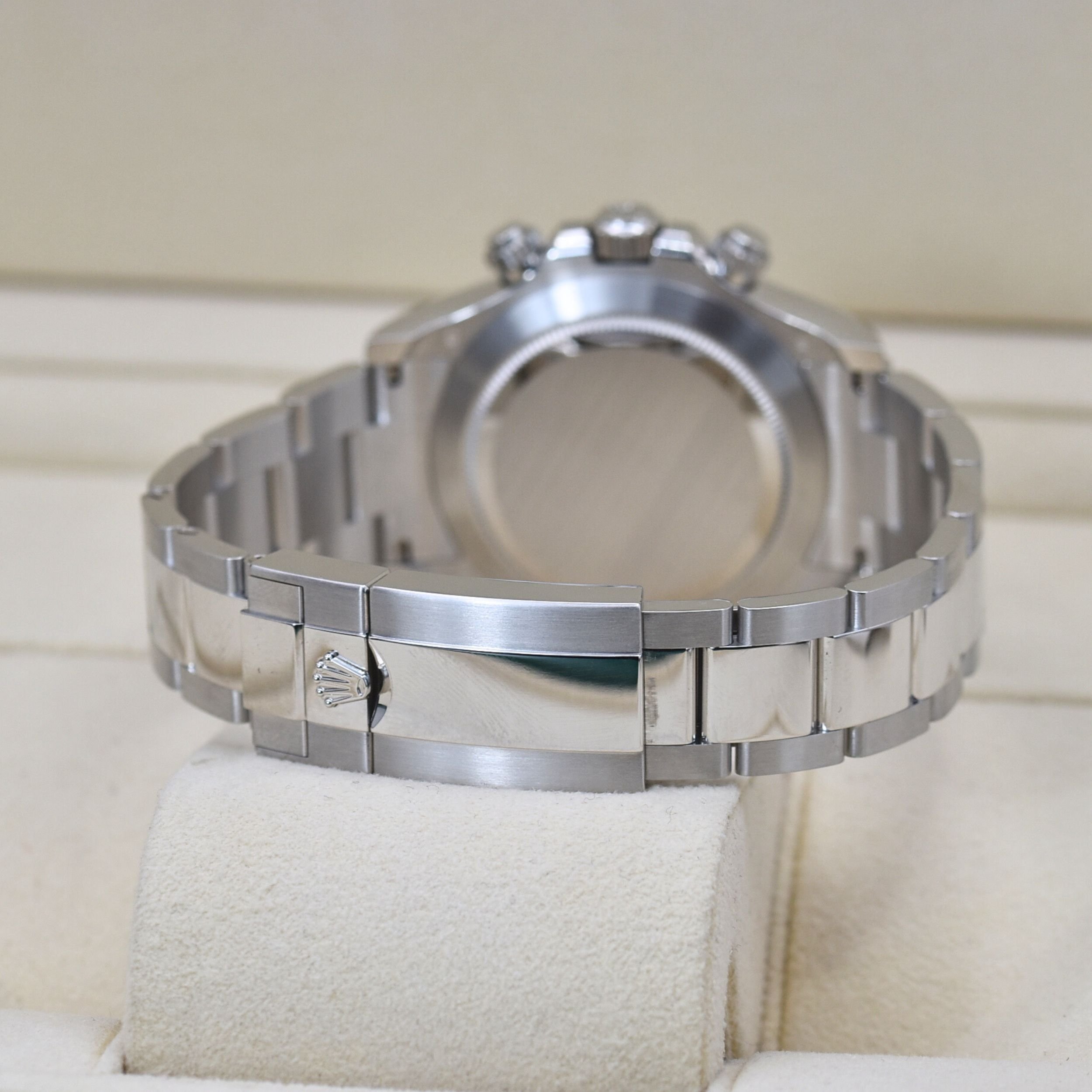 Rolex Cosmograph Daytona Oyster 40 mm platinum 116506 - United Luxury