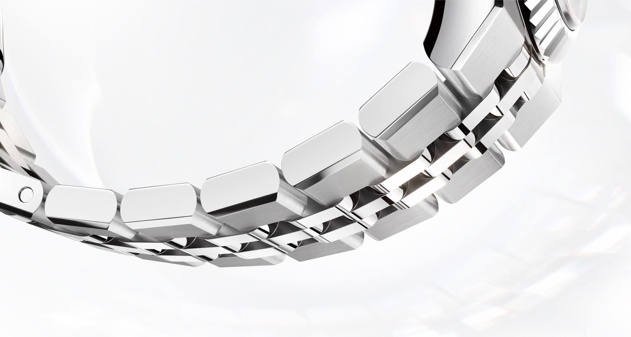 Land-Dweller 40 Platinum and diamonds - United Luxury