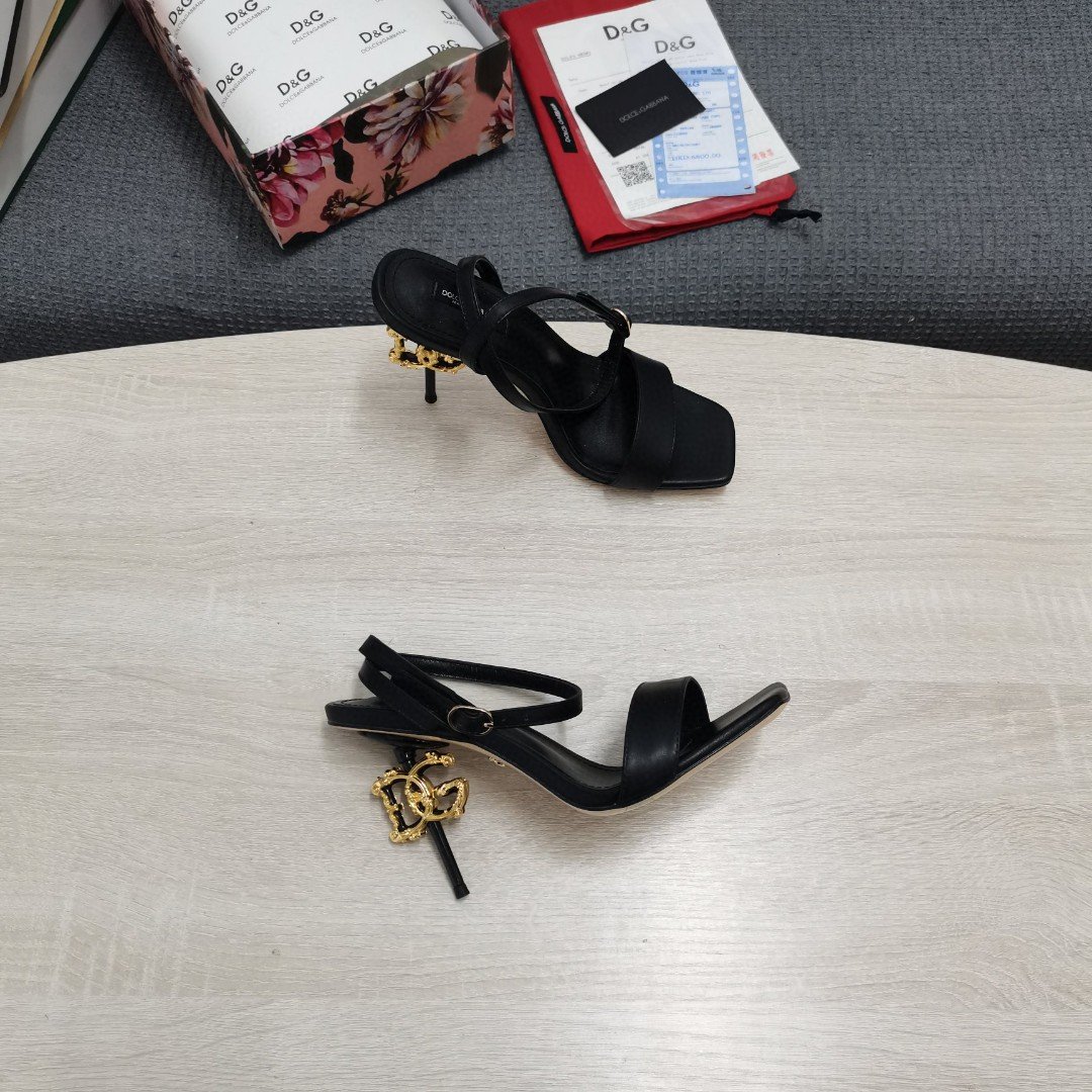 (1:1 replica) Dolce Gabbana Patent Sandals Black For Women DG Shoes