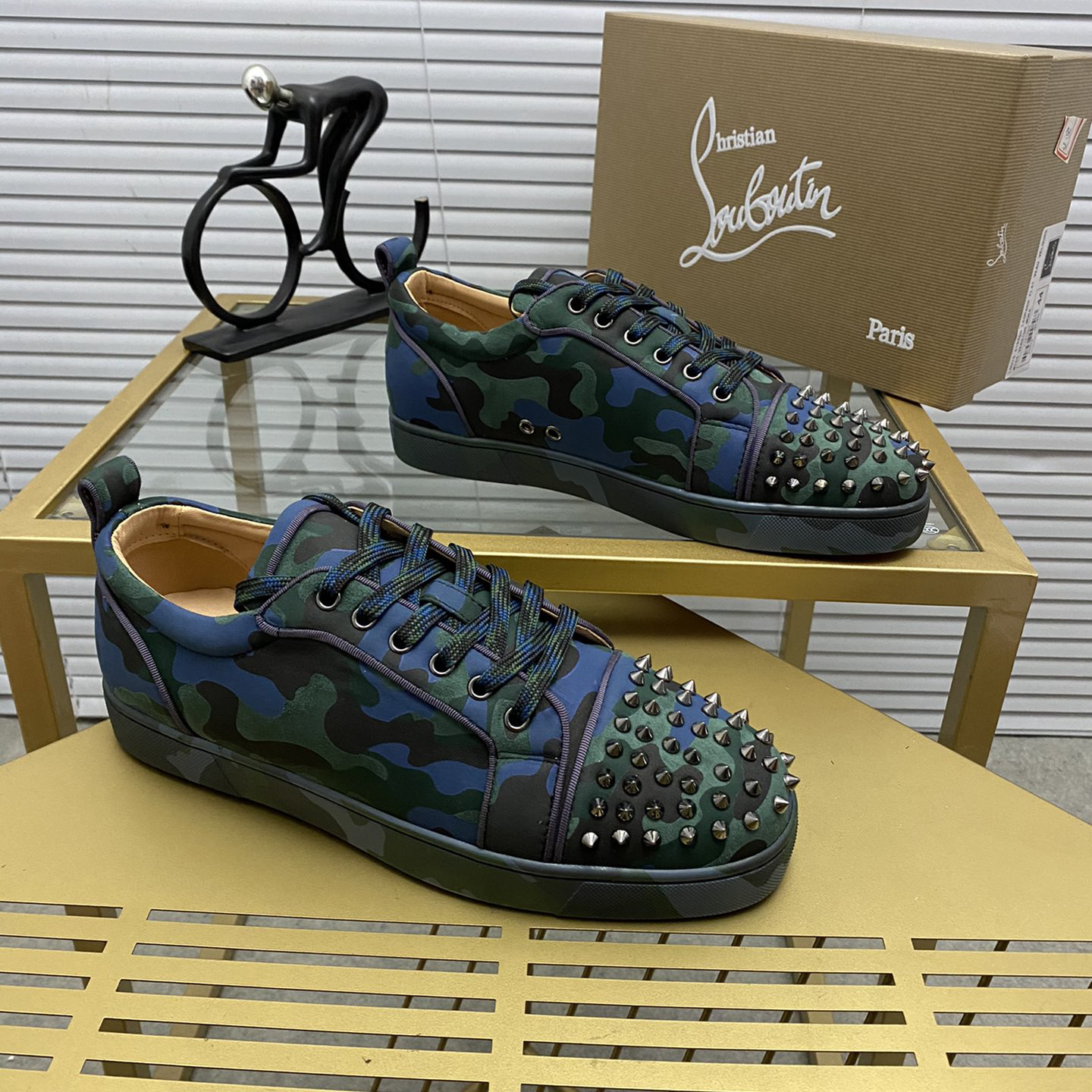 (1:1 replica) Christian Louboutin Low Top Sneakers Unisex Shoes