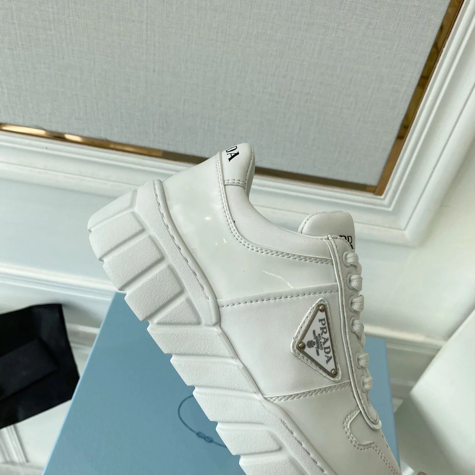 (1:1 replica) Prada Women s Gabardine Sneakers White For Women LV