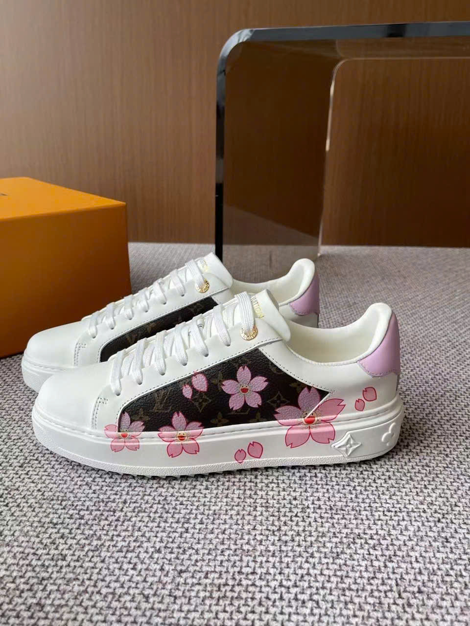 (1:1 replica) Louis Vuitton Monogram Cherry Blossoms Sneaker Shoes