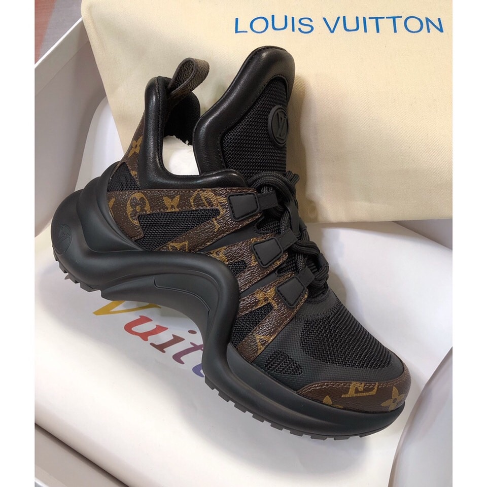 (1:1 replica) Louis Vuitton Women s LV Archlight Sneaker Black For Women LV 1A43LO