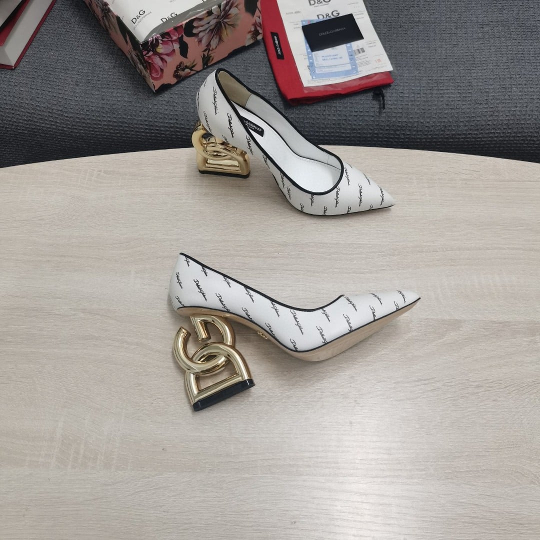 (1:1 replica) Dolce Gabbana Patent Pumps With 3.5 Heel White For Women DG Shoes