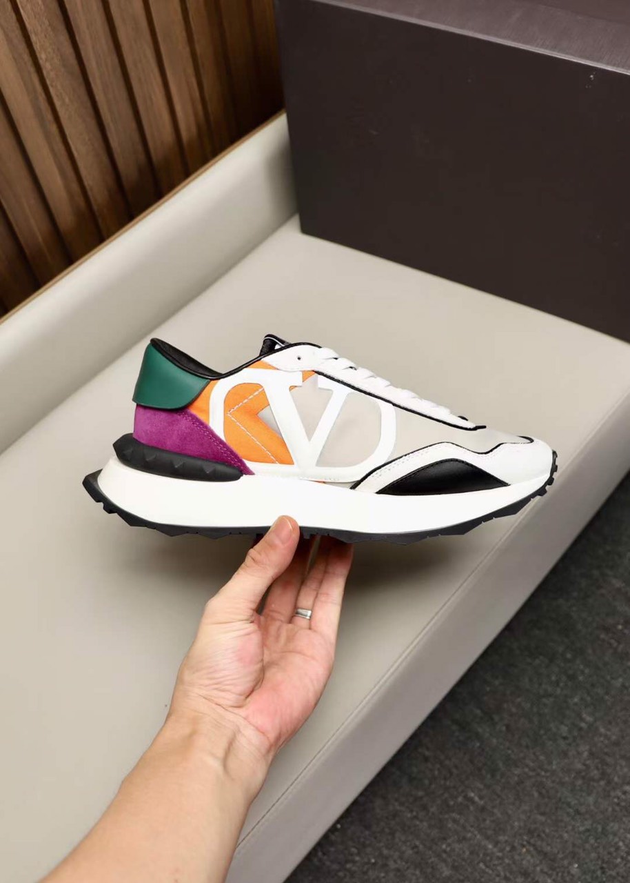 (1:1 replica) Valentino Men s Shoes VLogo New Collection 2022