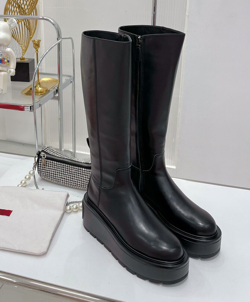 (1:1 replica) Valentino Women s Uniqueform Calfskin Boot 85 MM Black