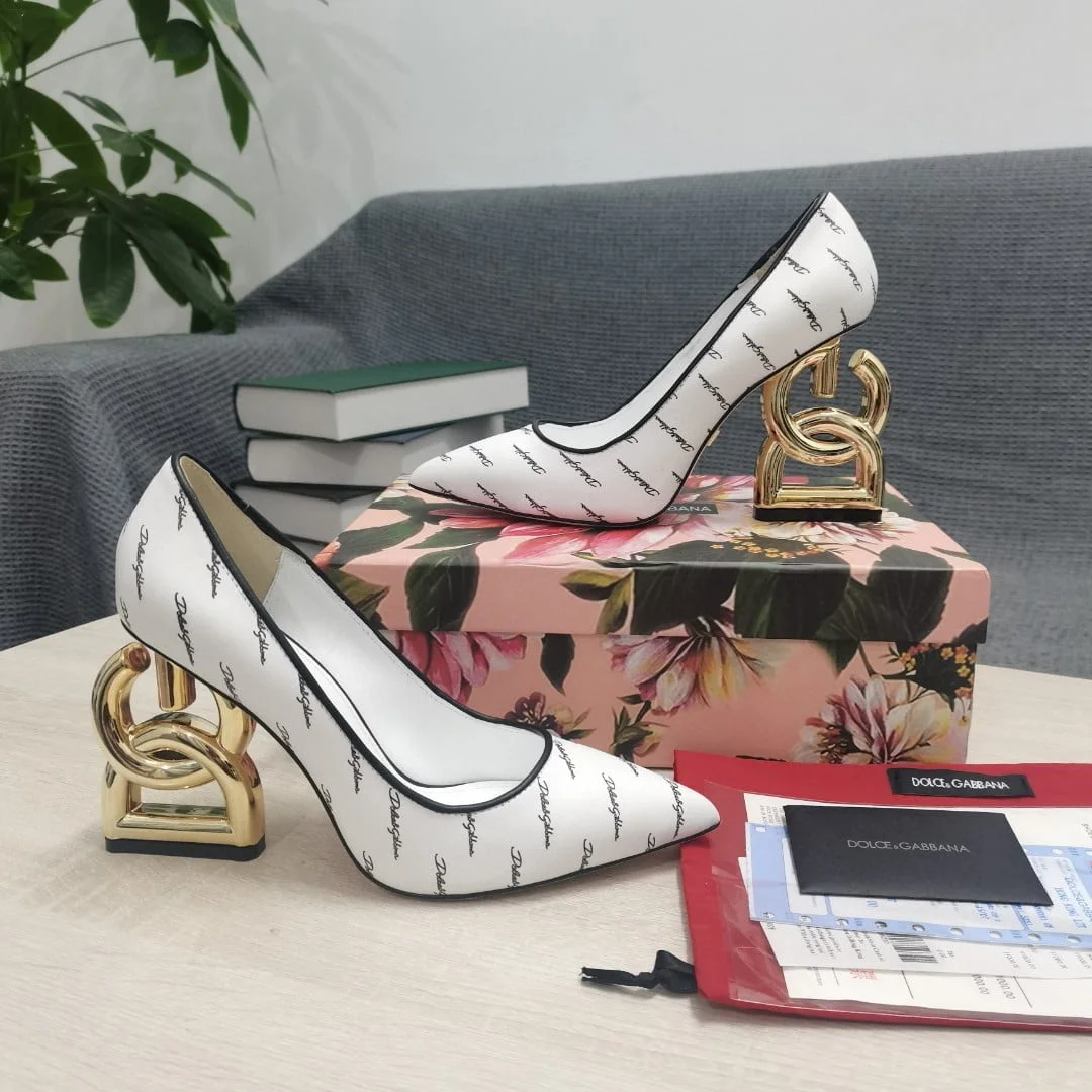 (1:1 replica) Dolce Gabbana Patent Pumps With 3.5 Heel White For Women DG Shoes