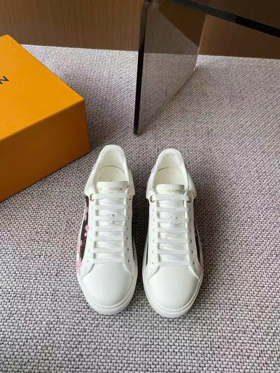 (1:1 replica) Louis Vuitton Monogram Cherry Blossoms Sneaker Shoes