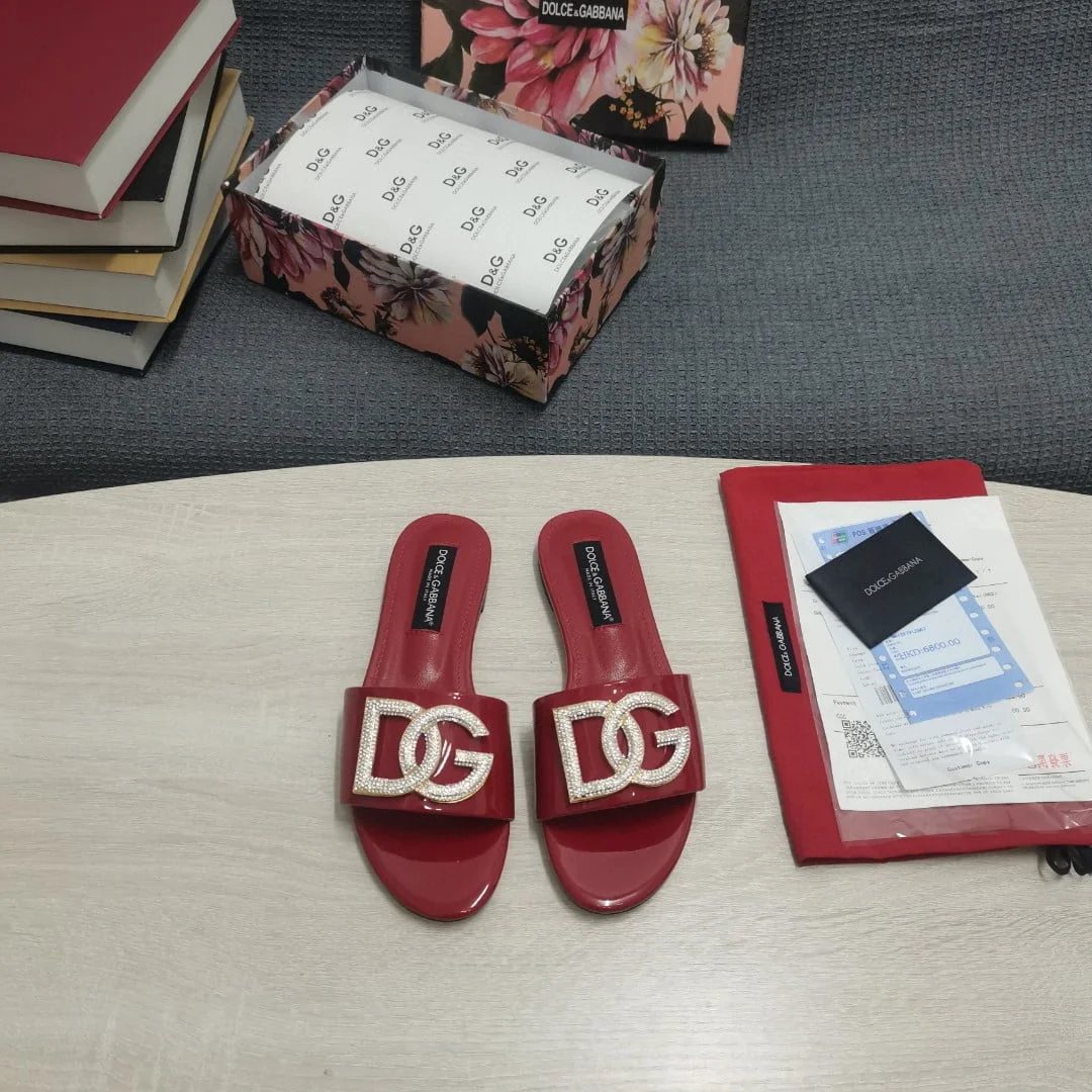(1:1 replica) Dolce Gabbana Foiled Iguana-Print Slides With Rhinestone-Detailed DG Logo Red For Women DG Shoes