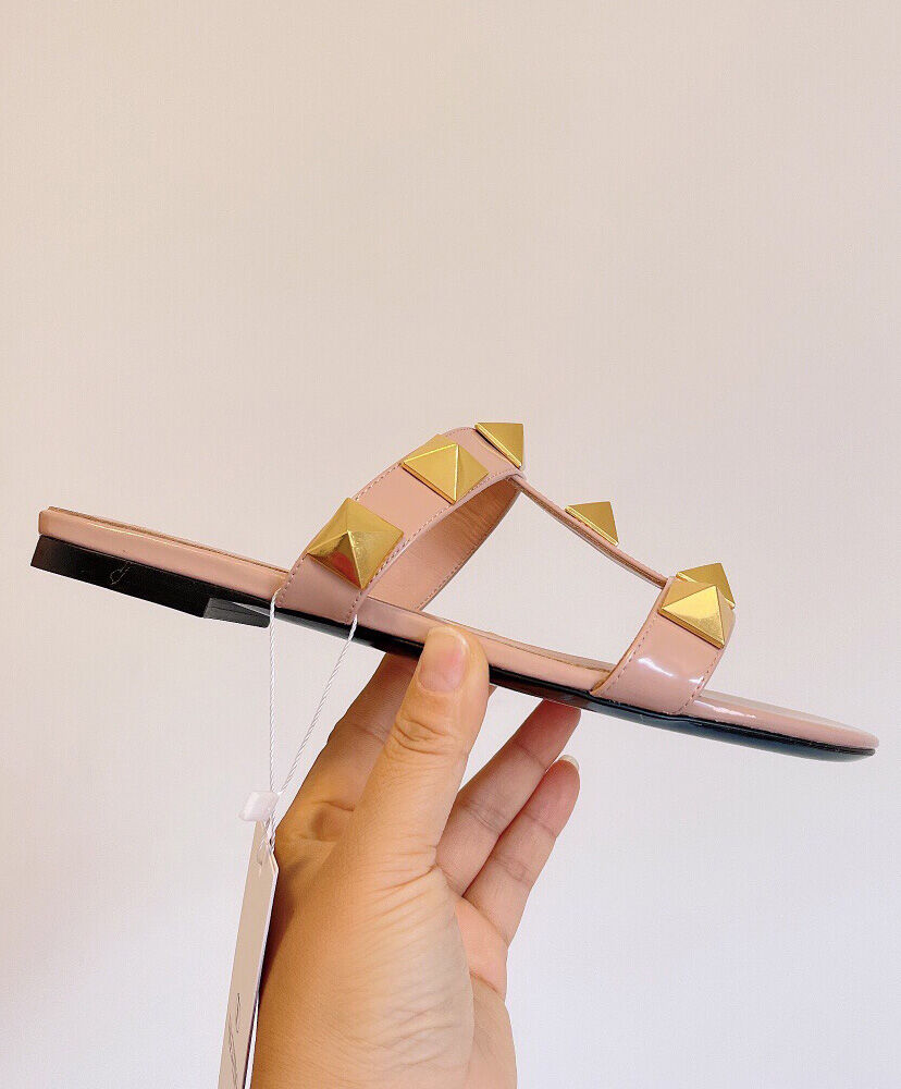 (1:1 replica) Valentino Women s Roman Stud Flat Calfskin Slide Sandal