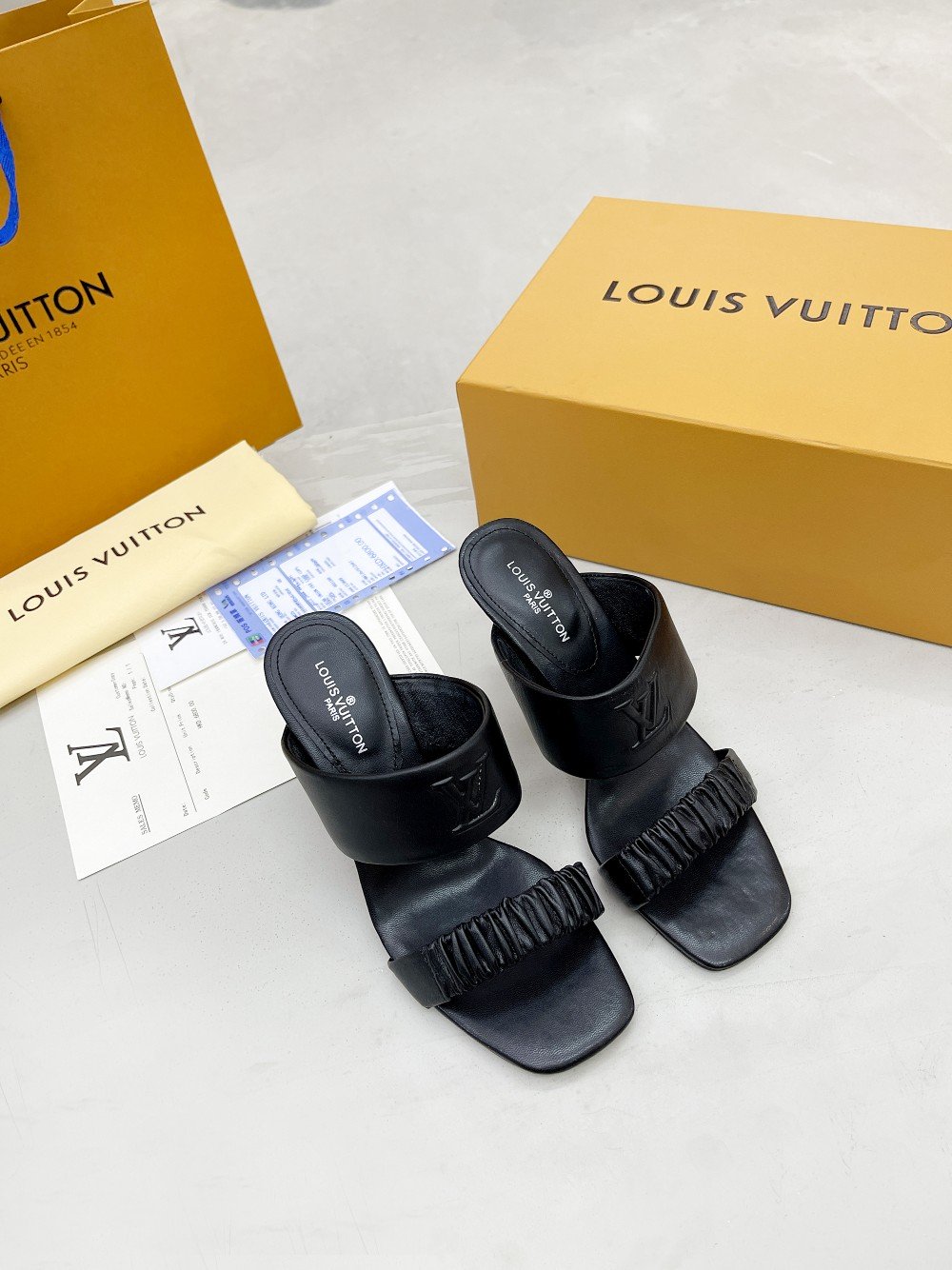 (1:1 replica) Louis Vuitton Women s Drapy Mule Black For Women LV 1AAB5P