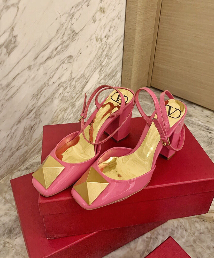 (1:1 replica) Valentino Women s One Stud Pump In Patent Leather 90MM