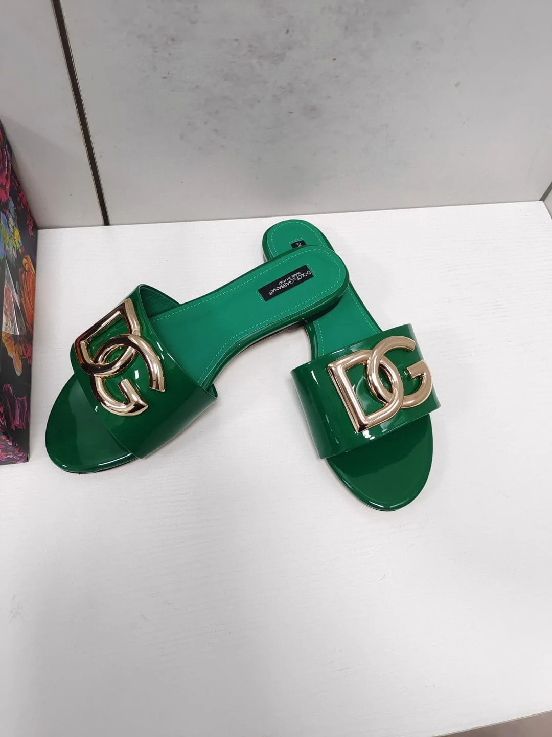 (1:1 replica) Dolce Gabbana Polished Sliders With DG Logo Green For Women DG Shoes