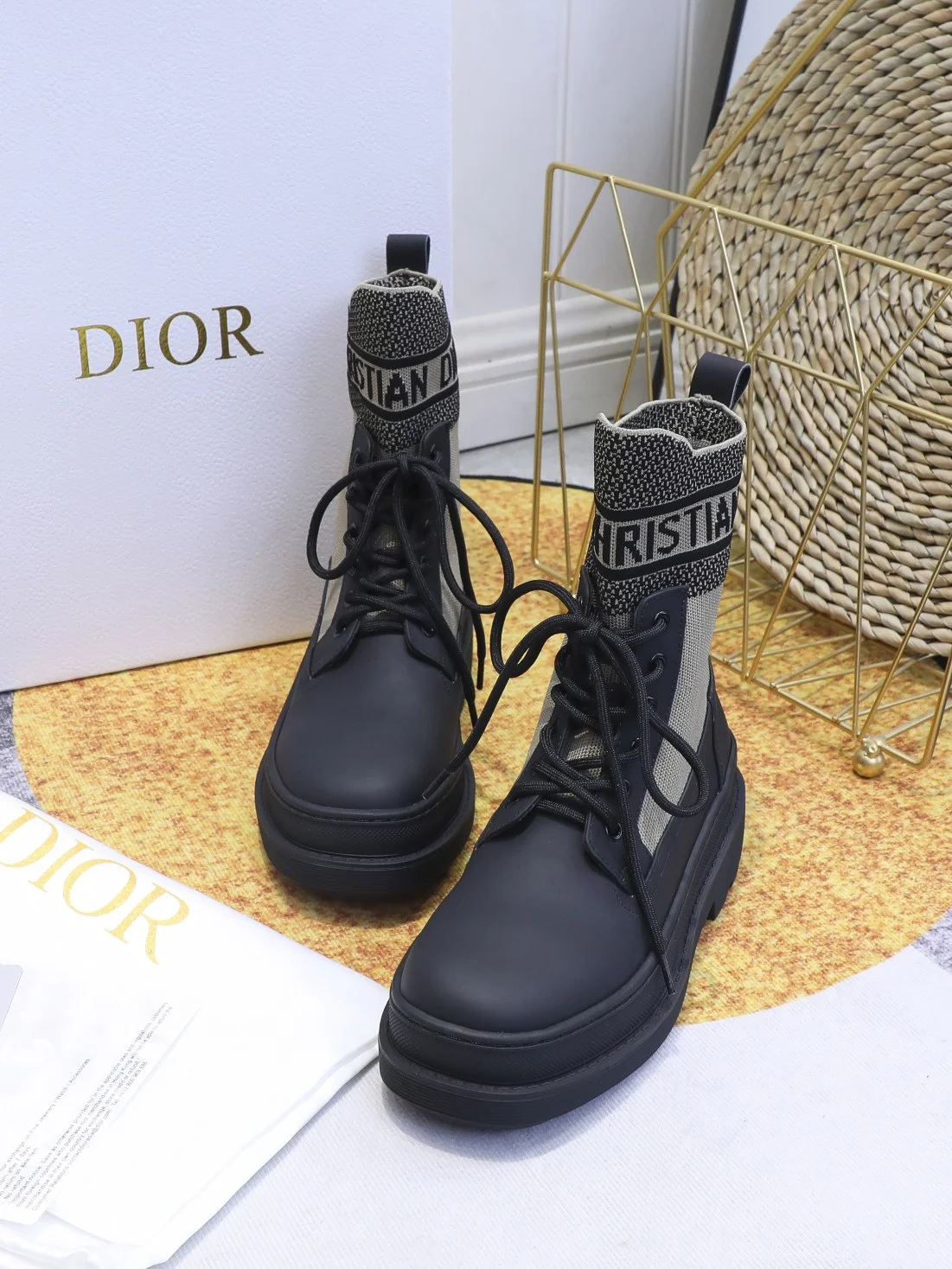 (1:1 replica) Christian Dior Women s Short Boot Black And Beige For Women CD