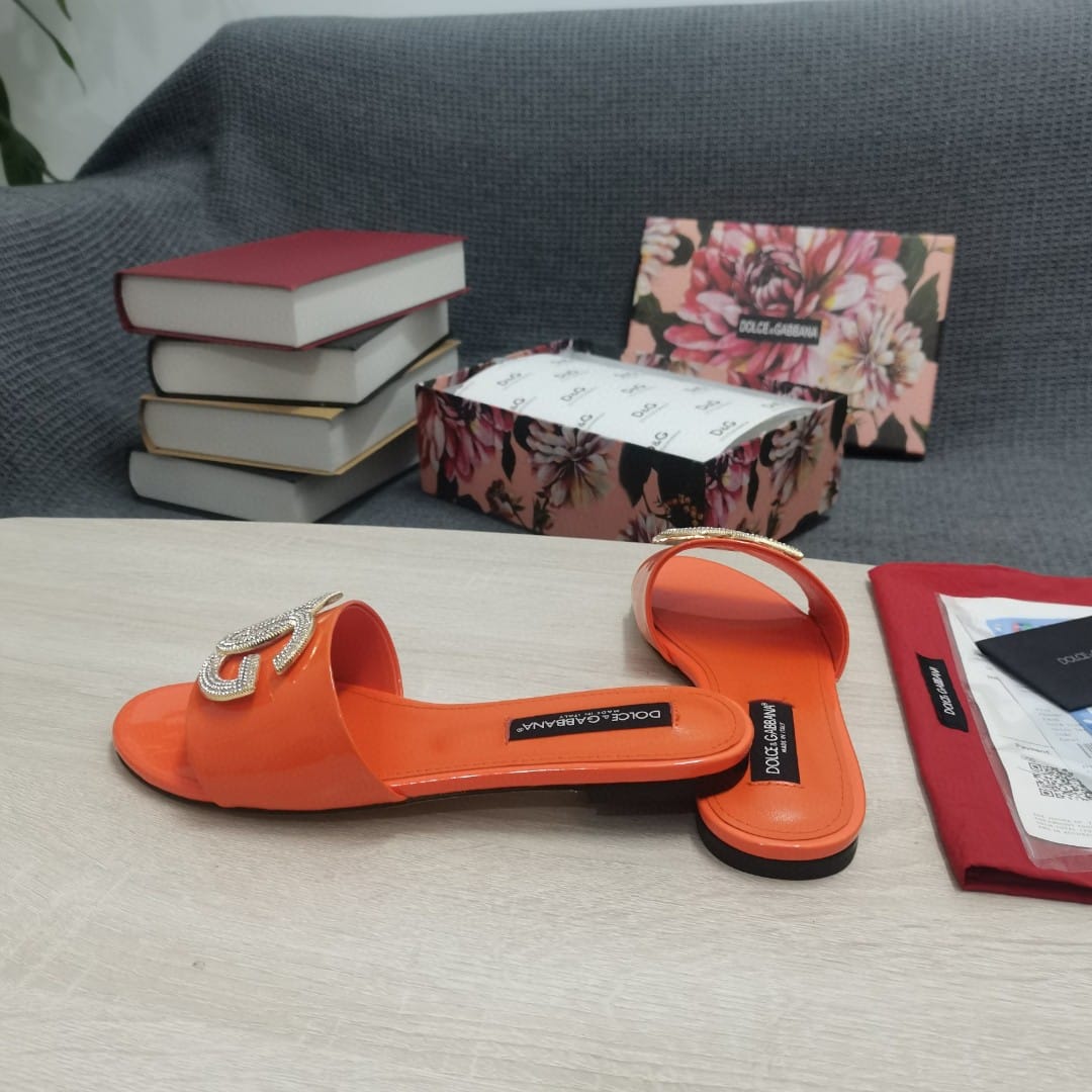 (1:1 replica) Dolce Gabbana Foiled Iguana-Print Slides With Rhinestone-Detailed DG Logo Orange For Women DG Shoes
