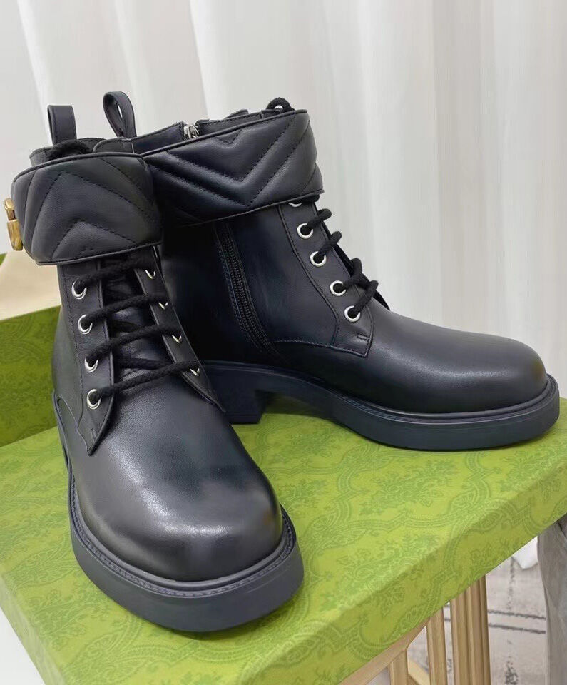 (1:1 replica) Gucci Women s Ankle Boot With Double G 670397 Black