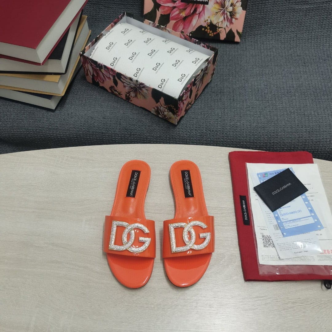 (1:1 replica) Dolce Gabbana Foiled Iguana-Print Slides With Rhinestone-Detailed DG Logo Orange For Women DG Shoes
