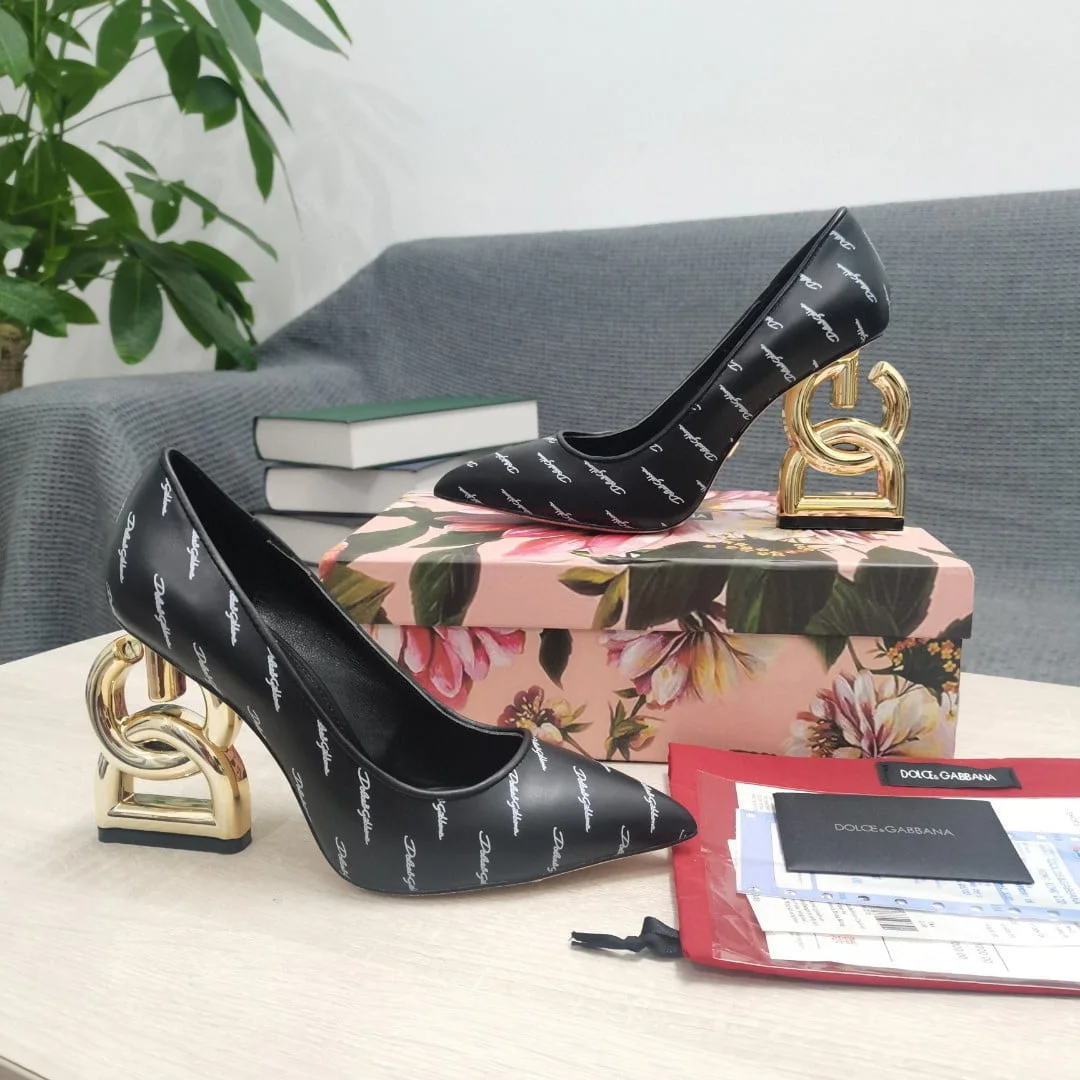 (1:1 replica) Dolce Gabbana Patent Pumps With 3.5 Heel Black For Women DG Shoes