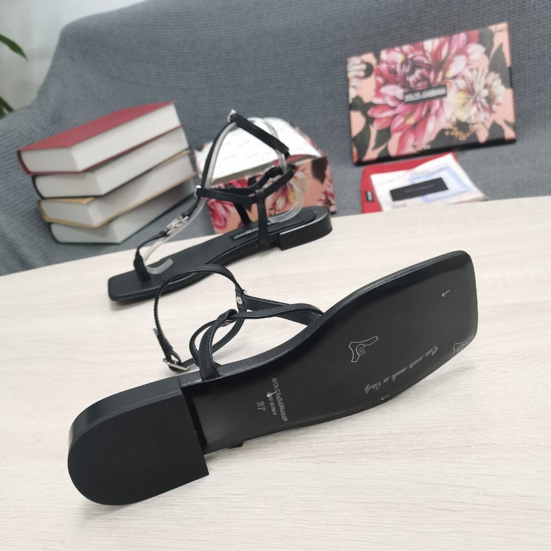 (1:1 replica) Dolce Gabbana Nappa DG Thong Sandals Black For Women DG Shoes
