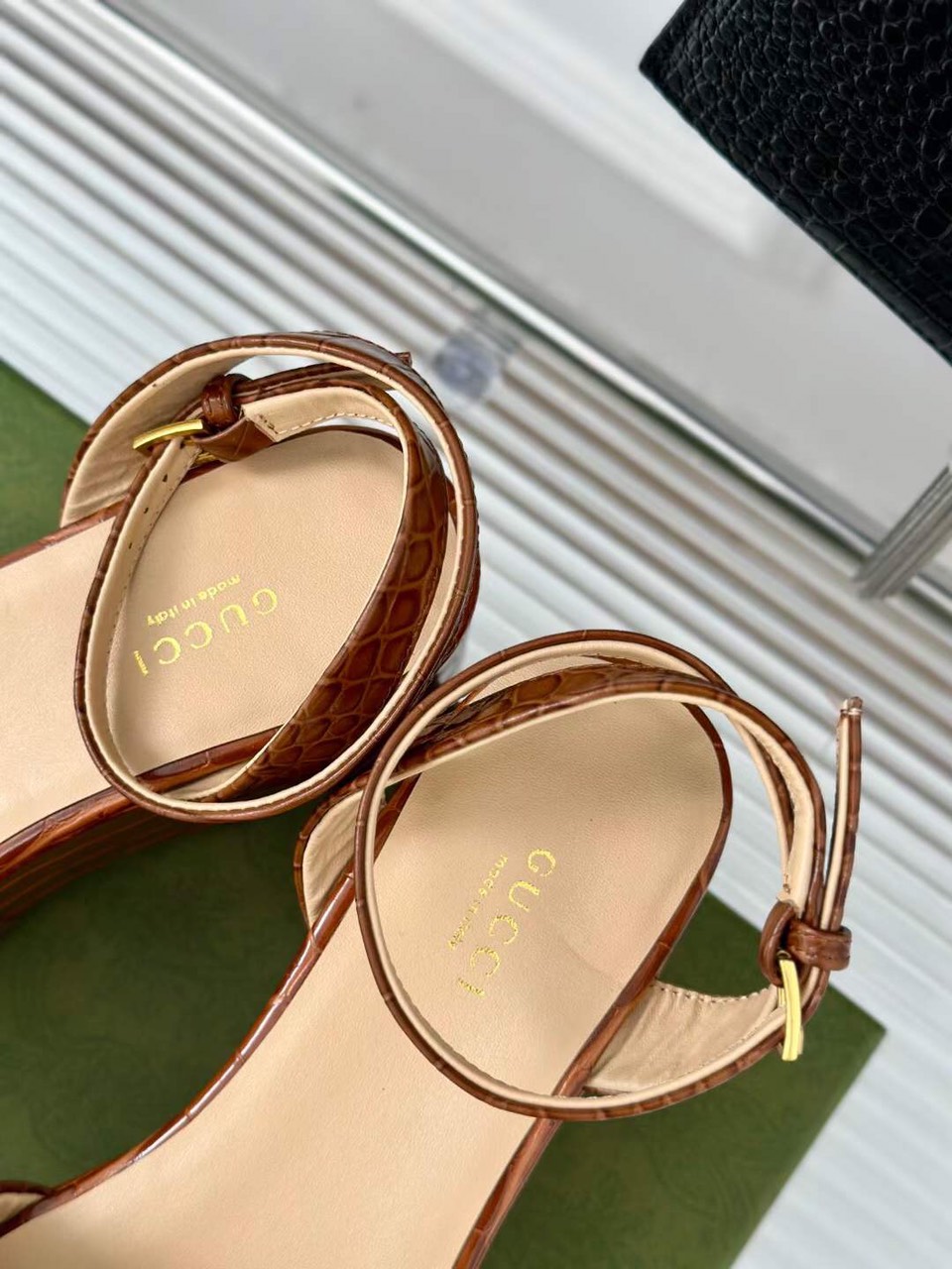 (1:1 replica) Gucci Horsebit Leather Women s Wedge Sandals 7.5cm