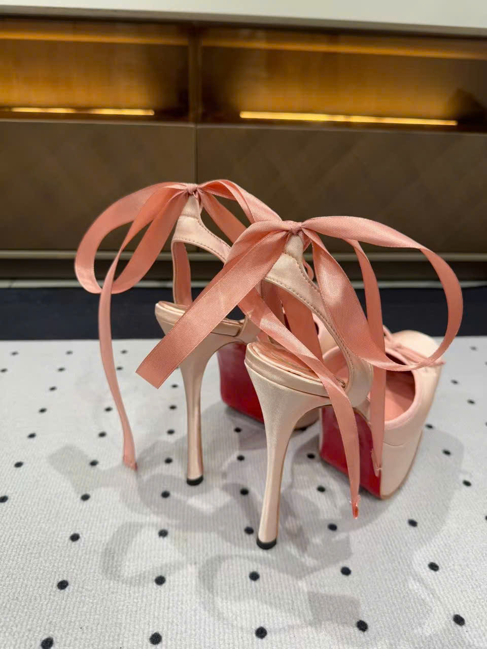 (1:1 replica) Christian Louboutin Cassia Satin Lace Up Heel Shoes 15.5cm