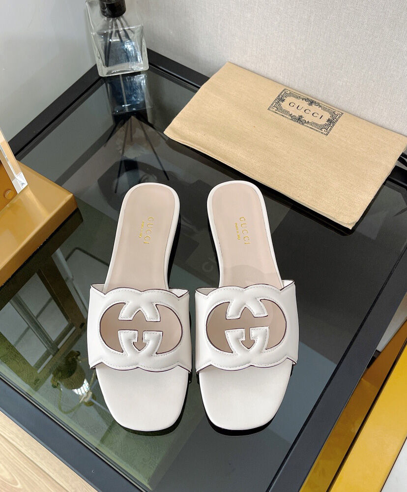 (1:1 replica) Gucci Women s Interlocking G Cut-out Slide Sandal