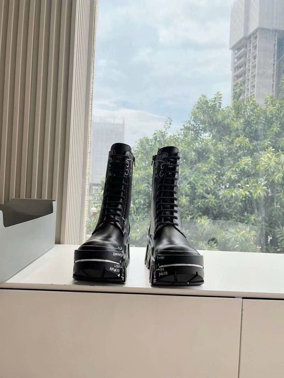 (1:1 replica) Baleciaga Bulldozer Lace-Up Unisex Ankle Boots