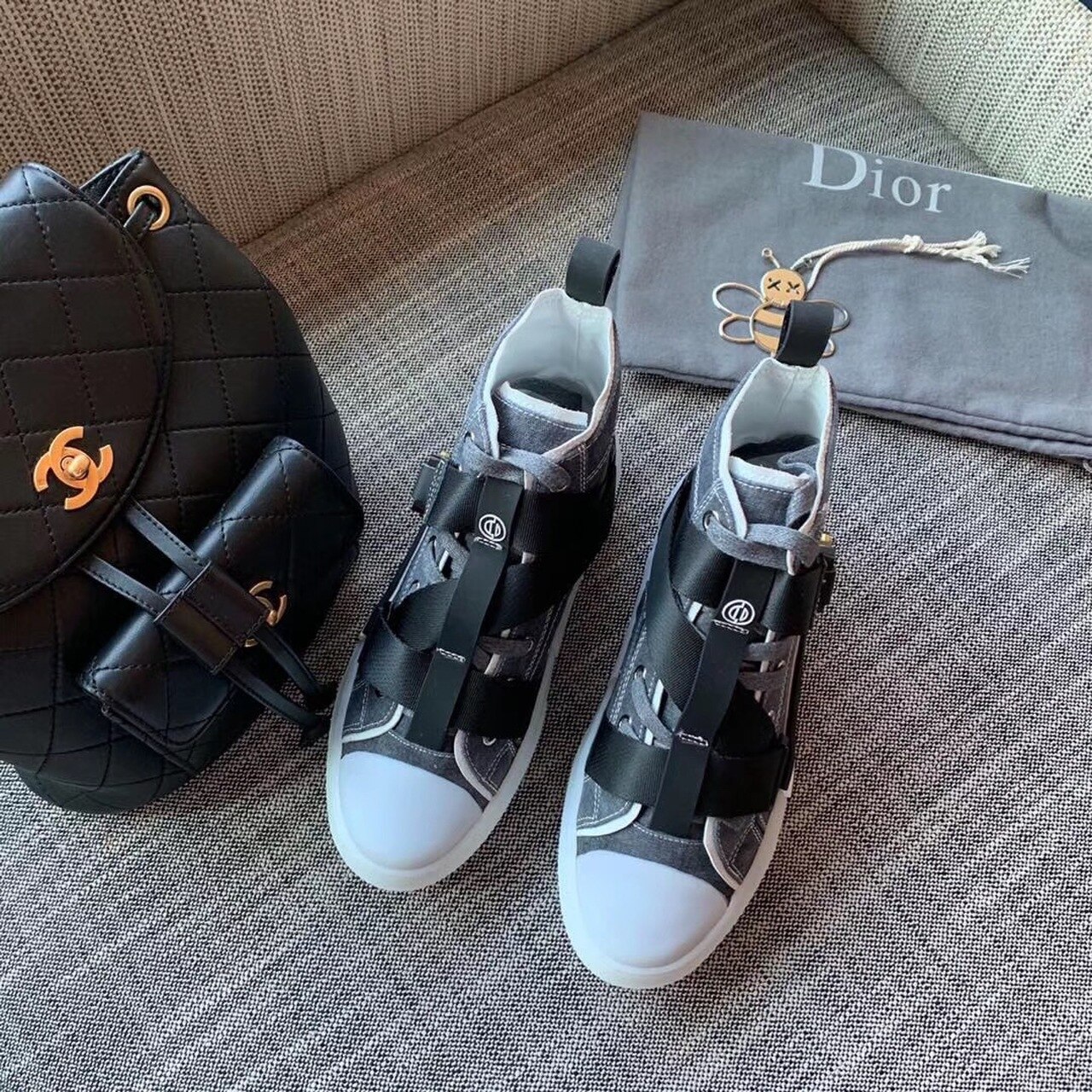 (1:1 replica) Christian Dior B23 High-Top Sneaker Gray For Women CD