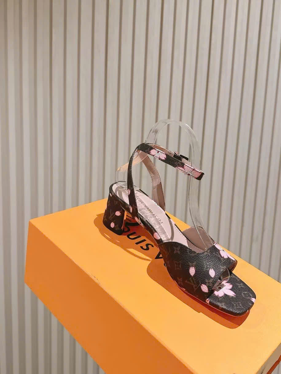 (1:1 replica) Louis Vuitton New Arrivals Women s Sandals 5.5cm