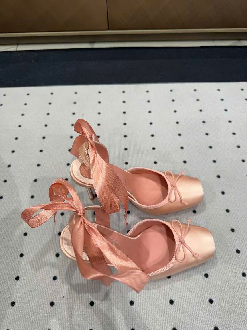 (1:1 replica) Christian Louboutin Cassia Satin Lace Up Heel Shoes 10cm