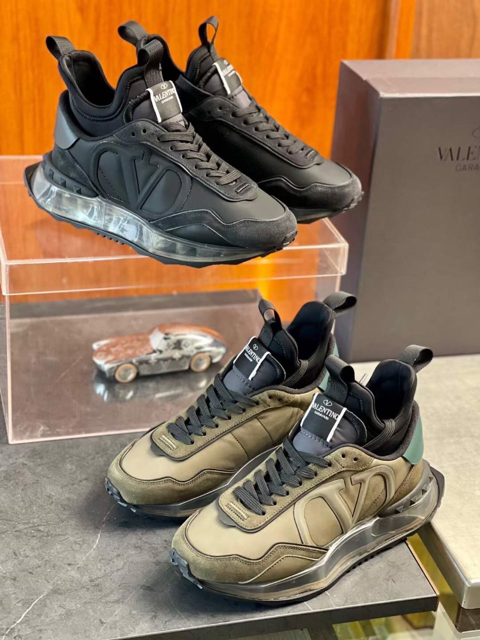 (1:1 replica) Valentino Men s Shoes VLogo New Collection 2022