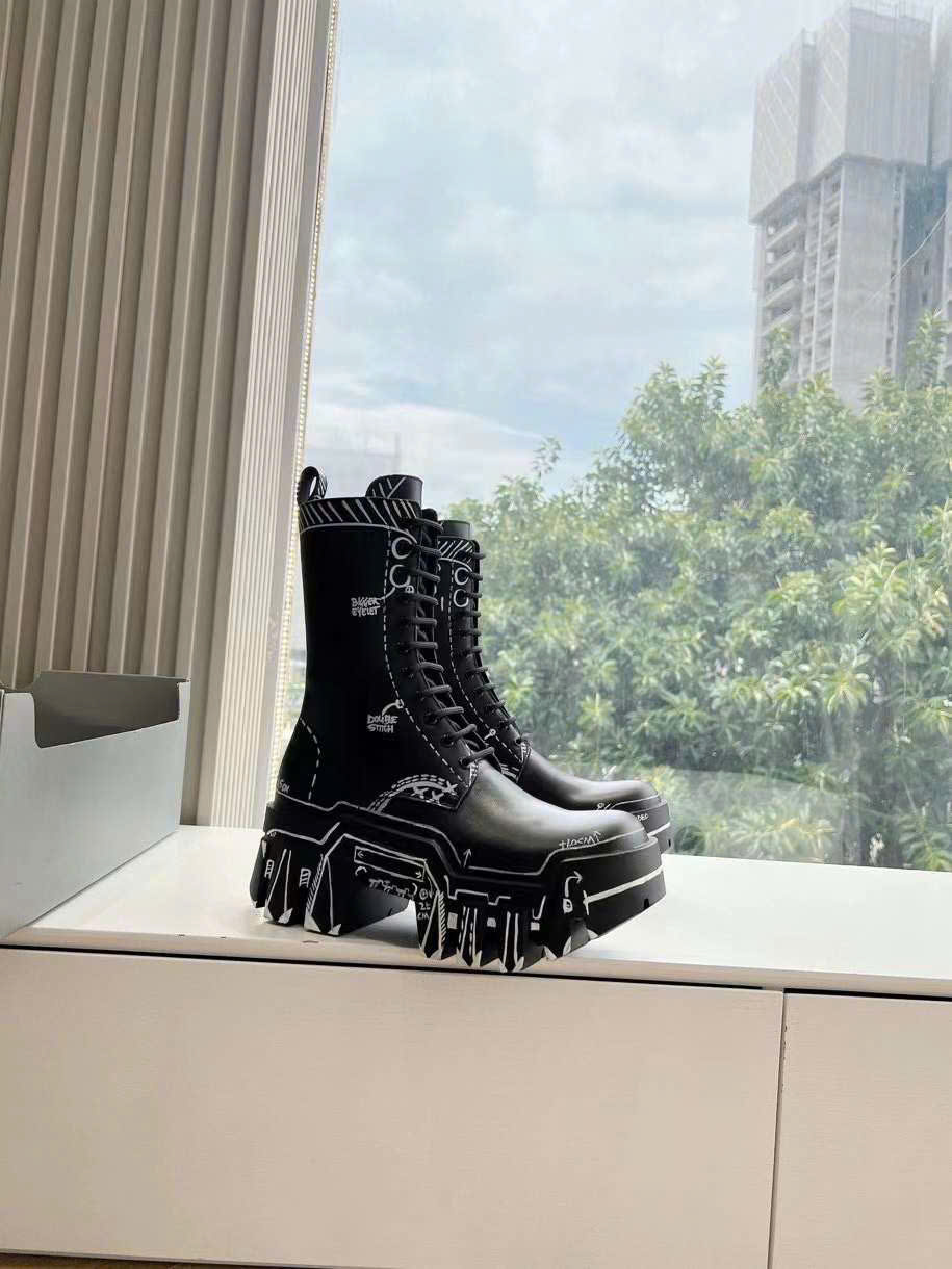 (1:1 replica) Baleciaga Bulldozer Lace-Up Unisex Ankle Boots