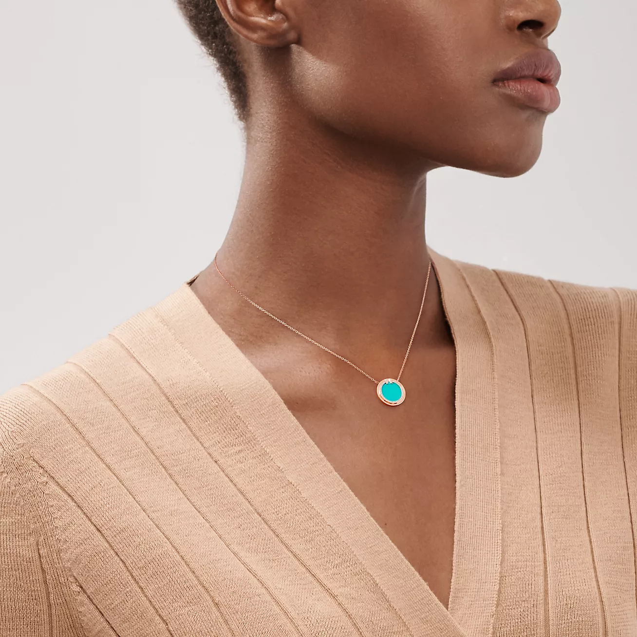 Tiffany T Diamond and Turquoise Circle Pendant (1:1 replica)