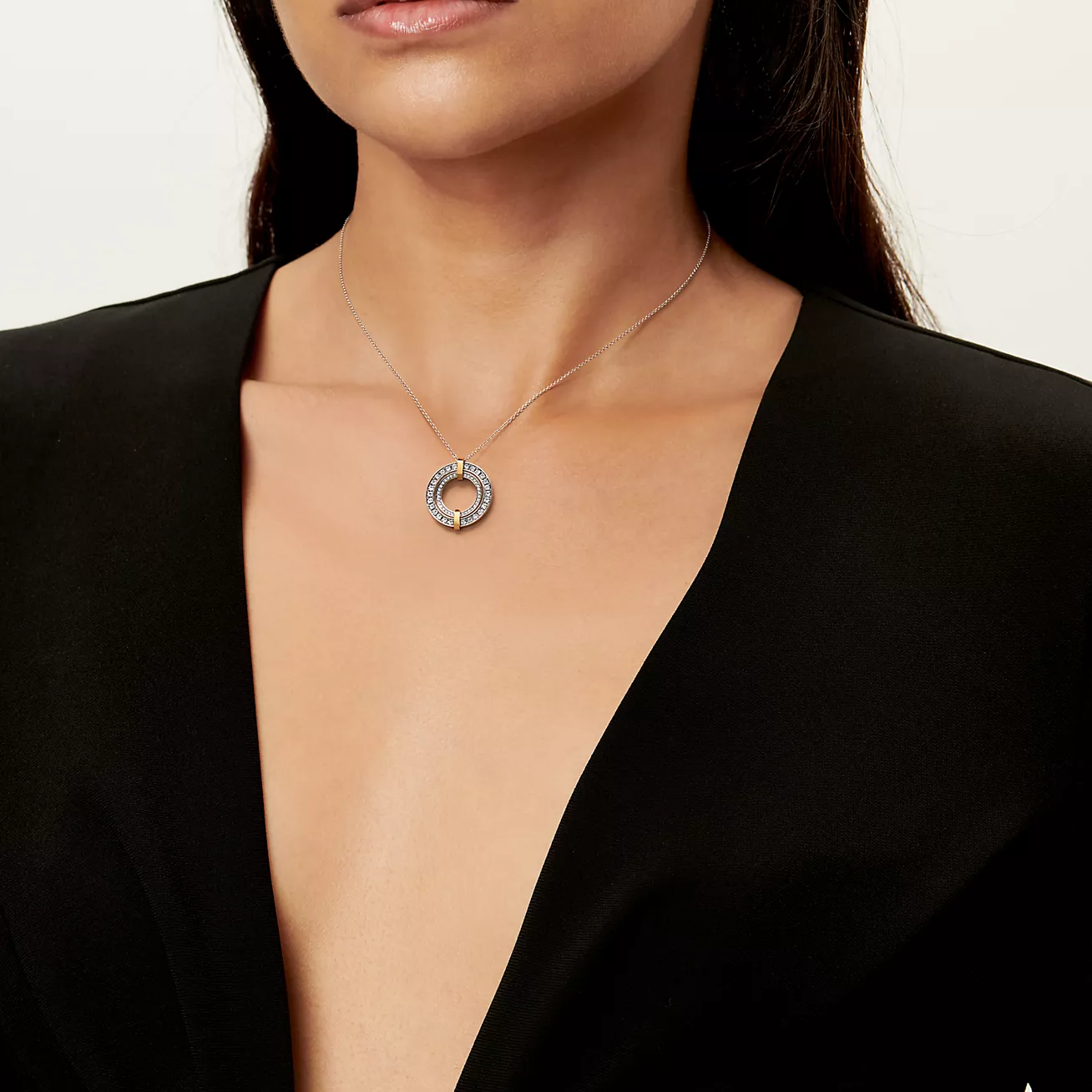 Tiffany Edge Circle Pendant in Platinum and Yellow Gold with Diamonds, Small (1:1 replica)