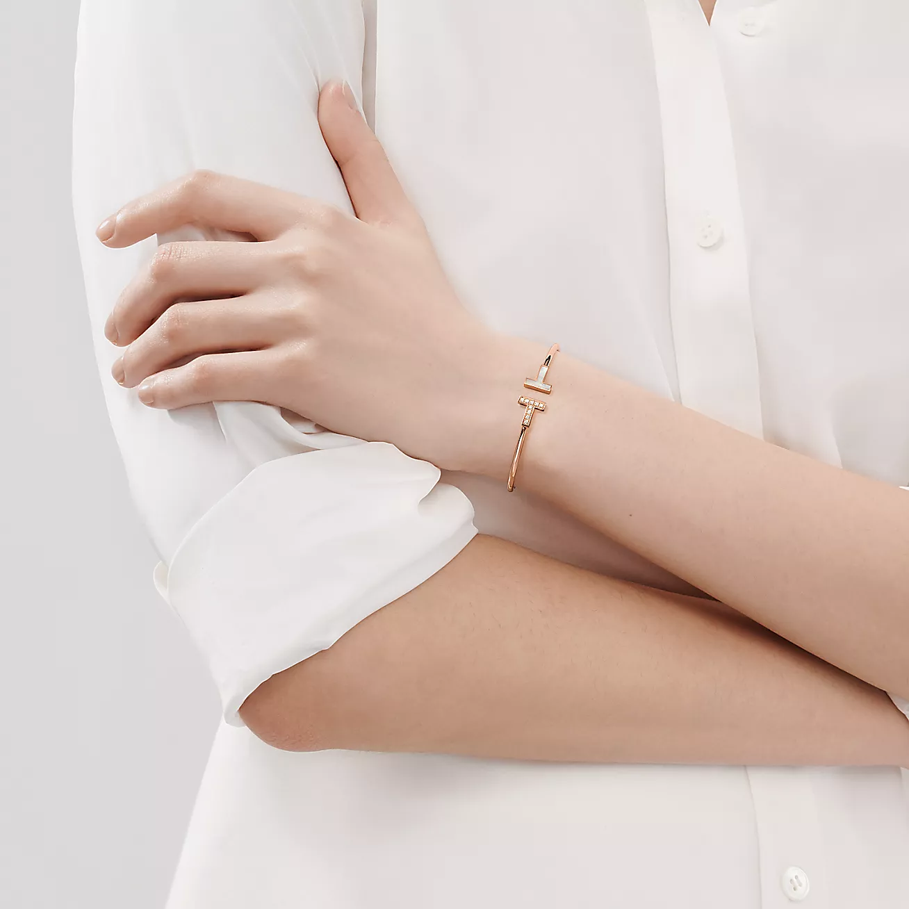 Tiffany T Wire Bracelet in Rose Gold with Diamonds and Mother-of-pearl (1:1 replica)