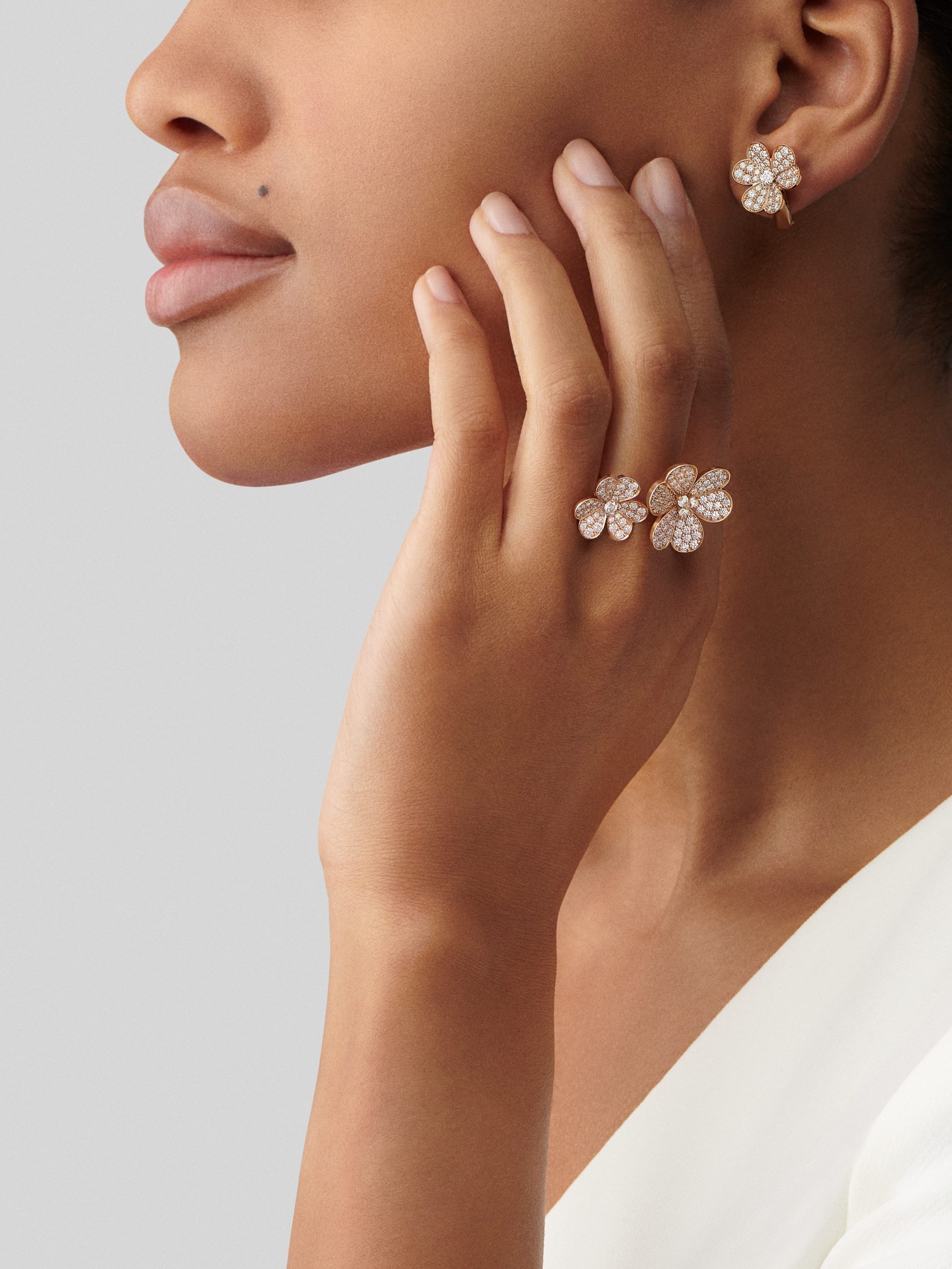 Replicate Perlée pearls of gold hoop earrings, small model(1:1 replica)