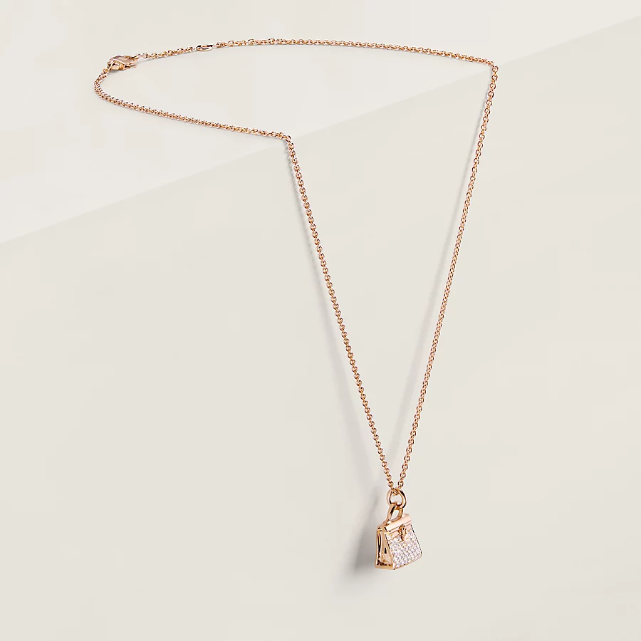 Replicate Amulettes Kelly pendant(1:1 replica)