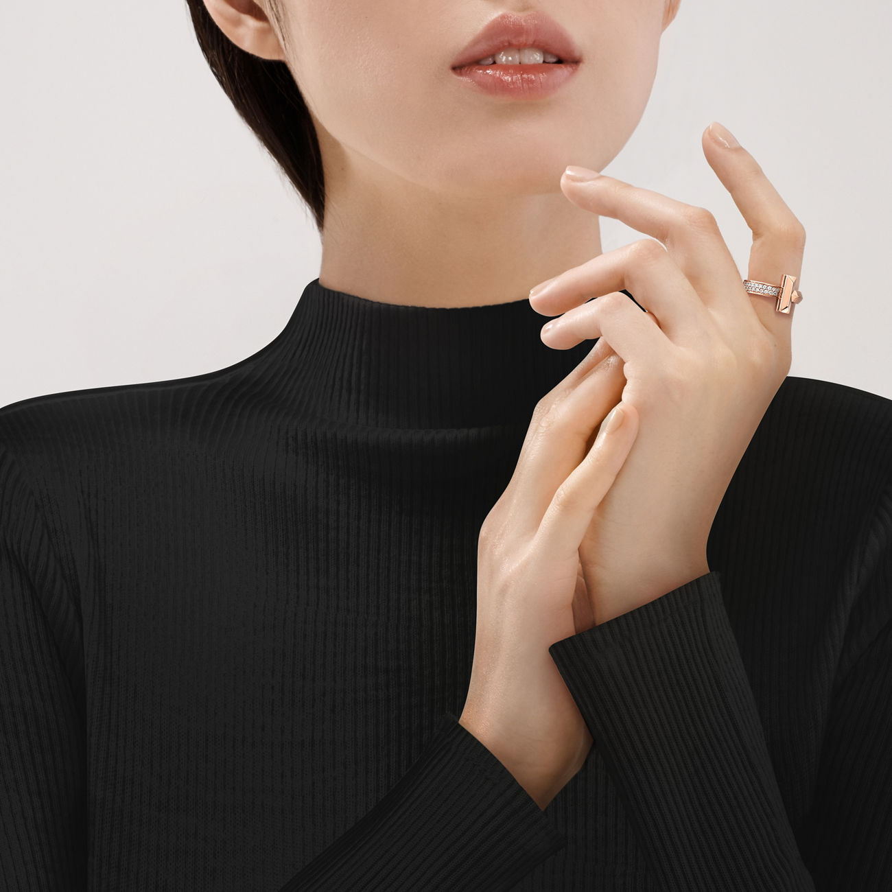 Tiffany T T1 Ring in Rose Gold with Diamonds (1:1 replica)