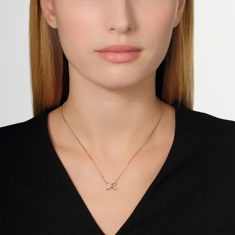 Top 1:1 replica of Chaumet Jeux de Liens pendant