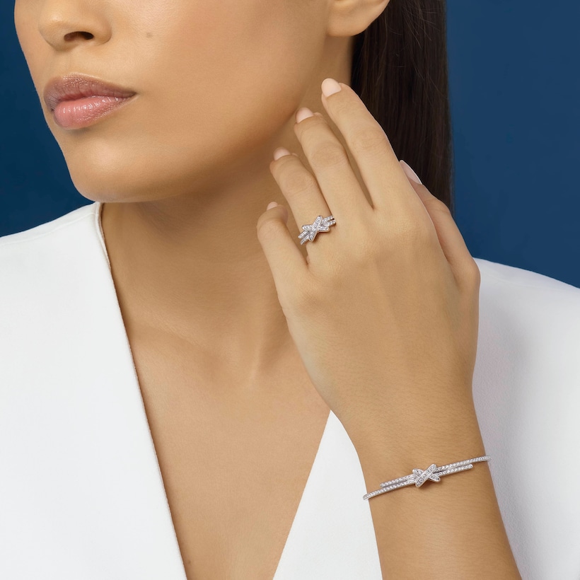 Top 1:1 replica of Chaumet Jeux de Liens ring