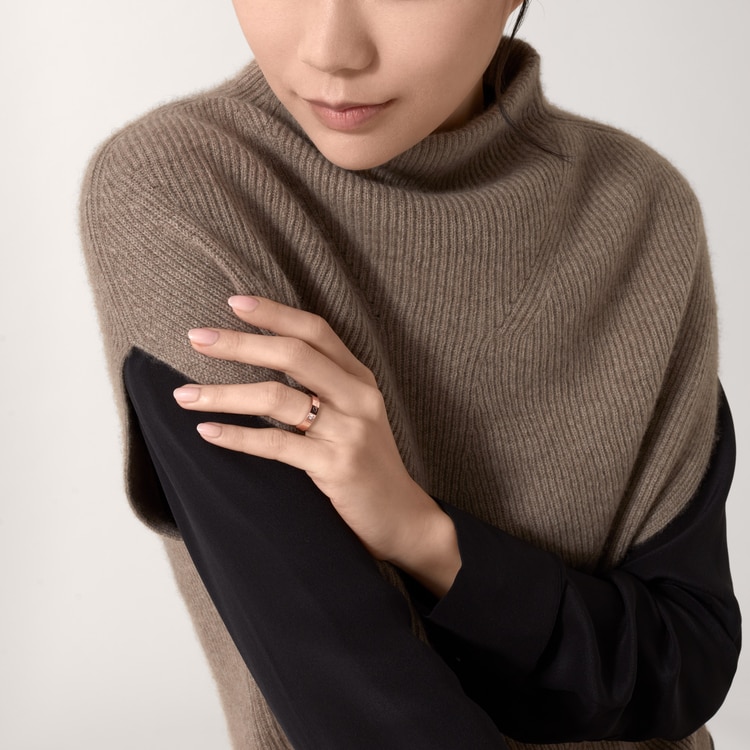 Top 1:1 replica C de Cartier wedding ring, 4 mm width, 1 diamond