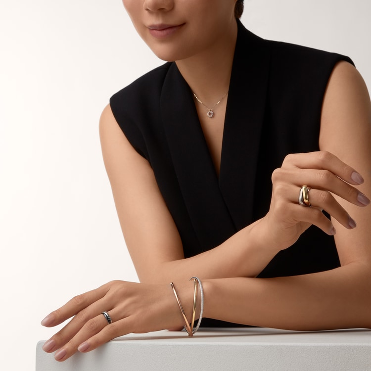 Top 1:1 replica Trinity pendant, paved