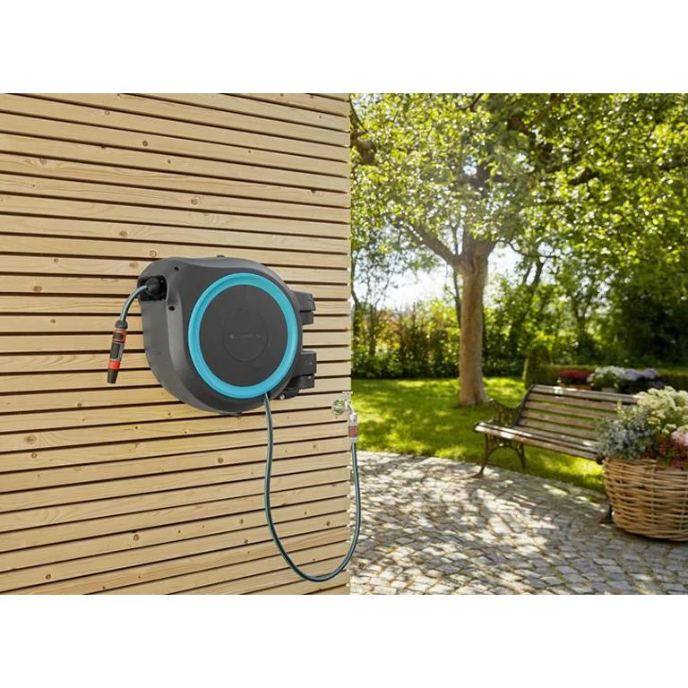 Boîte à Tuyau Murale RollUp XL 35 m – Pivot 180°, Enroulement Automatique, Kit Complet pour un Arrosage Facile et Propre