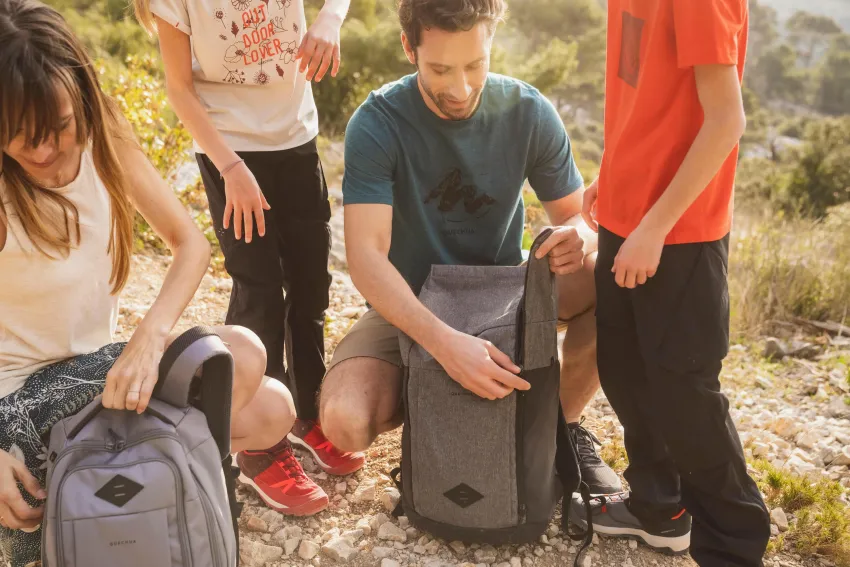 Quechua NH Escape 500 Rolltop 32 L Backpack