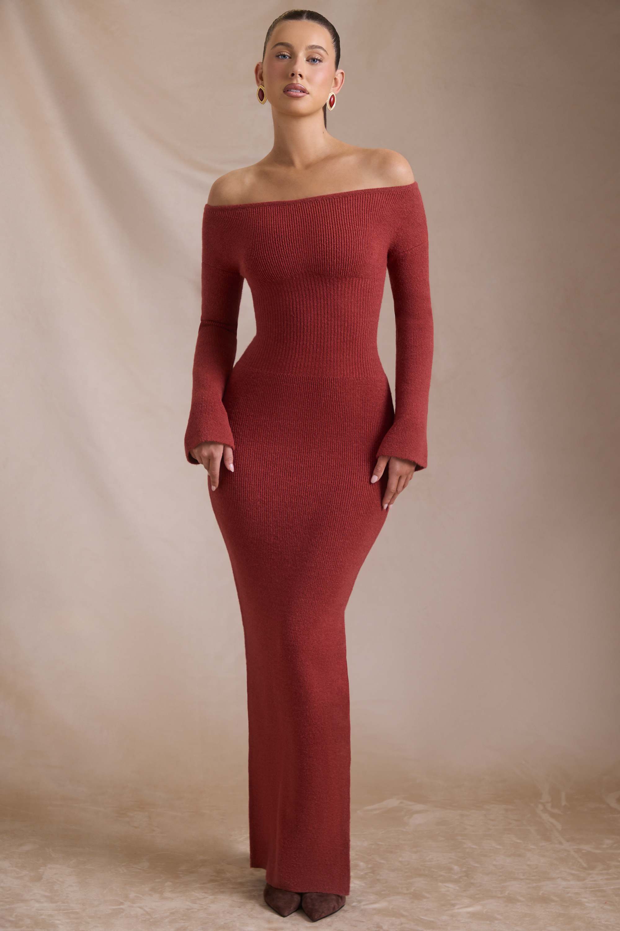 Terneigh-Ribbed-Knit Off-Shoulder Maxi Dress in Brick Red