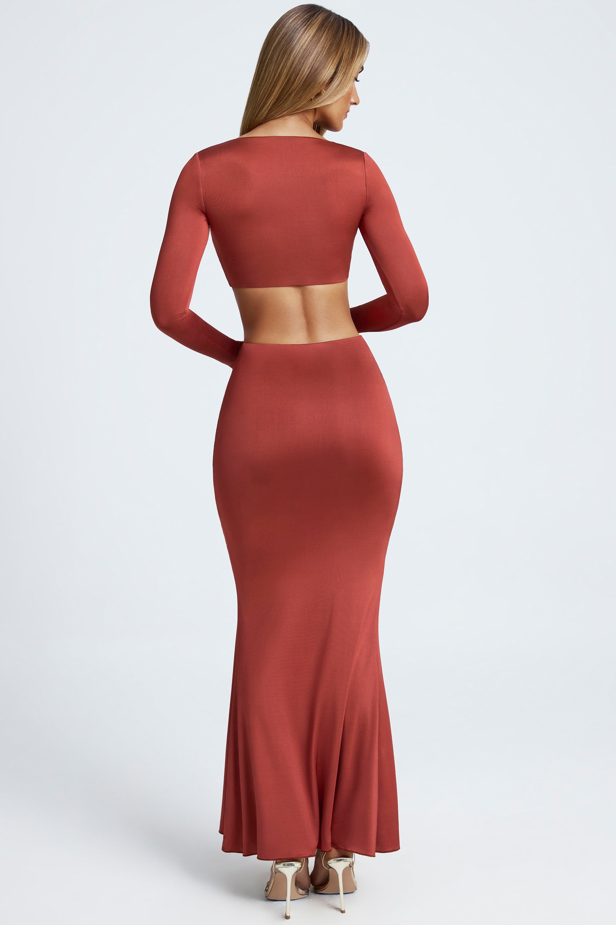 Adena-Hardware Detail Fishtail Maxi Skirt in Auburn Brown